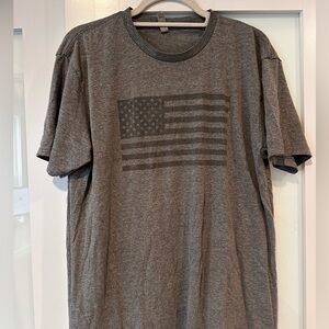 USA Flag Gray Graphic T-Shirt